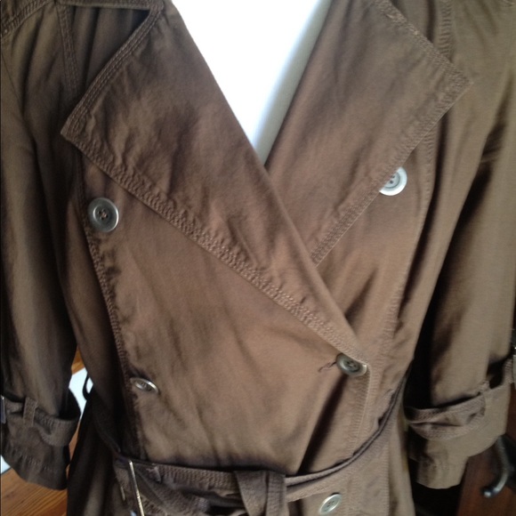 French Cuff Jacket - Picture 2 of 6